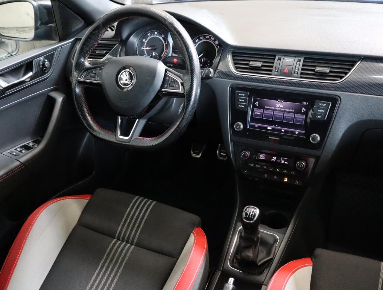 2017 Škoda RAPID - 17
