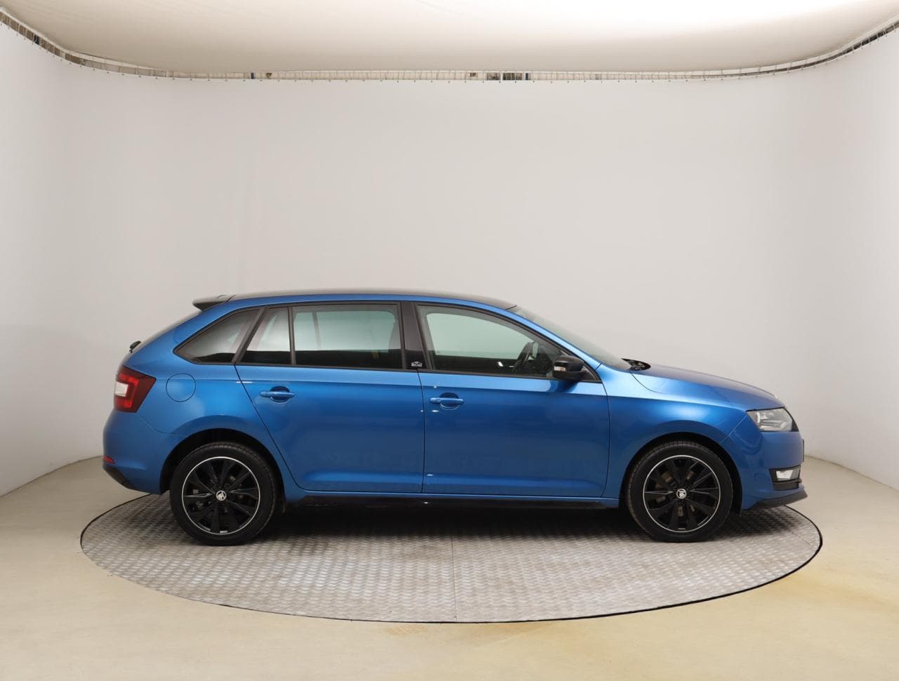 2017 Škoda RAPID - 15
