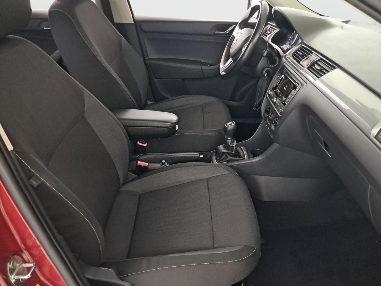 2014 Škoda RAPID - 23