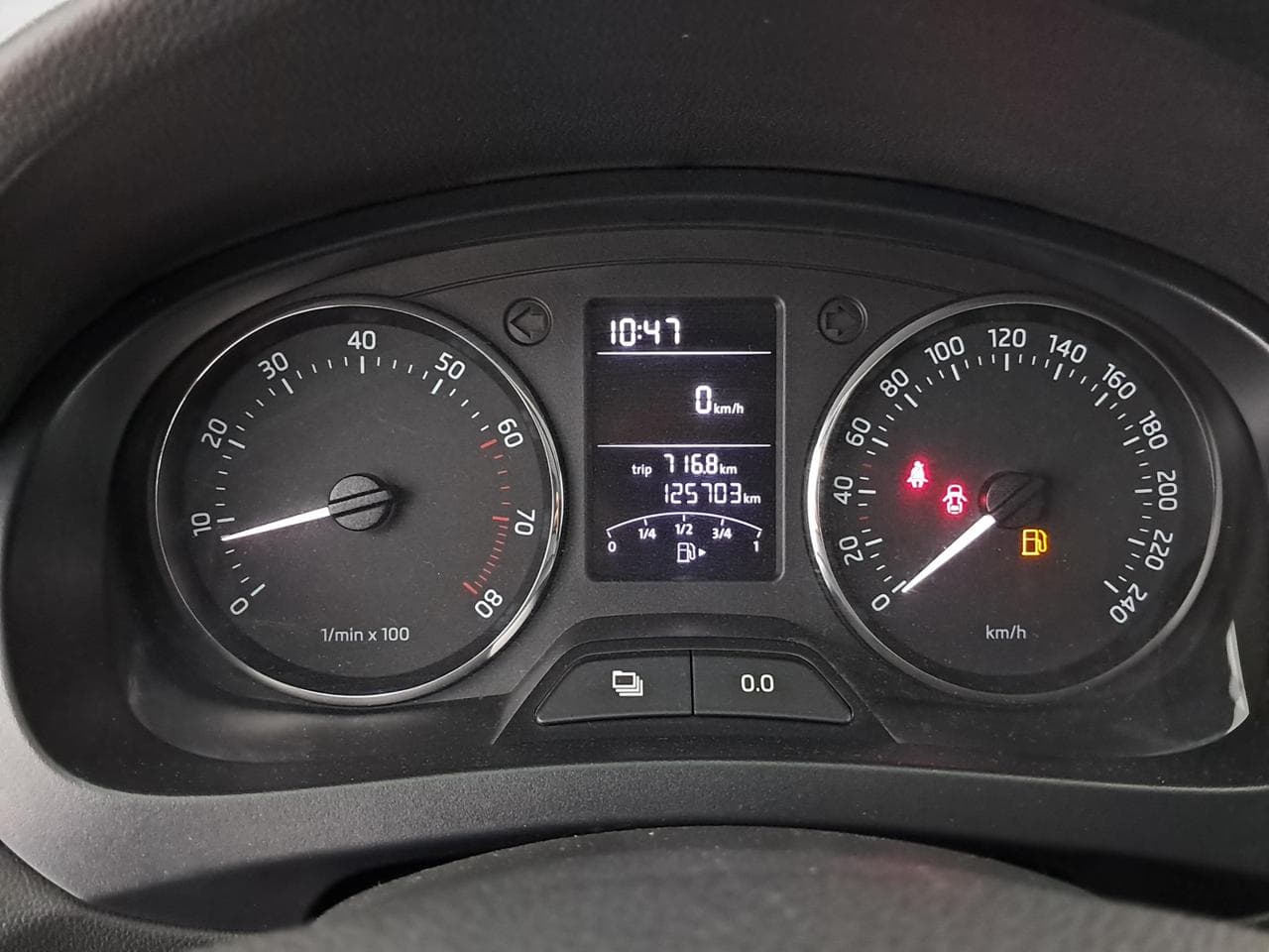 2013 Škoda RAPID - 23