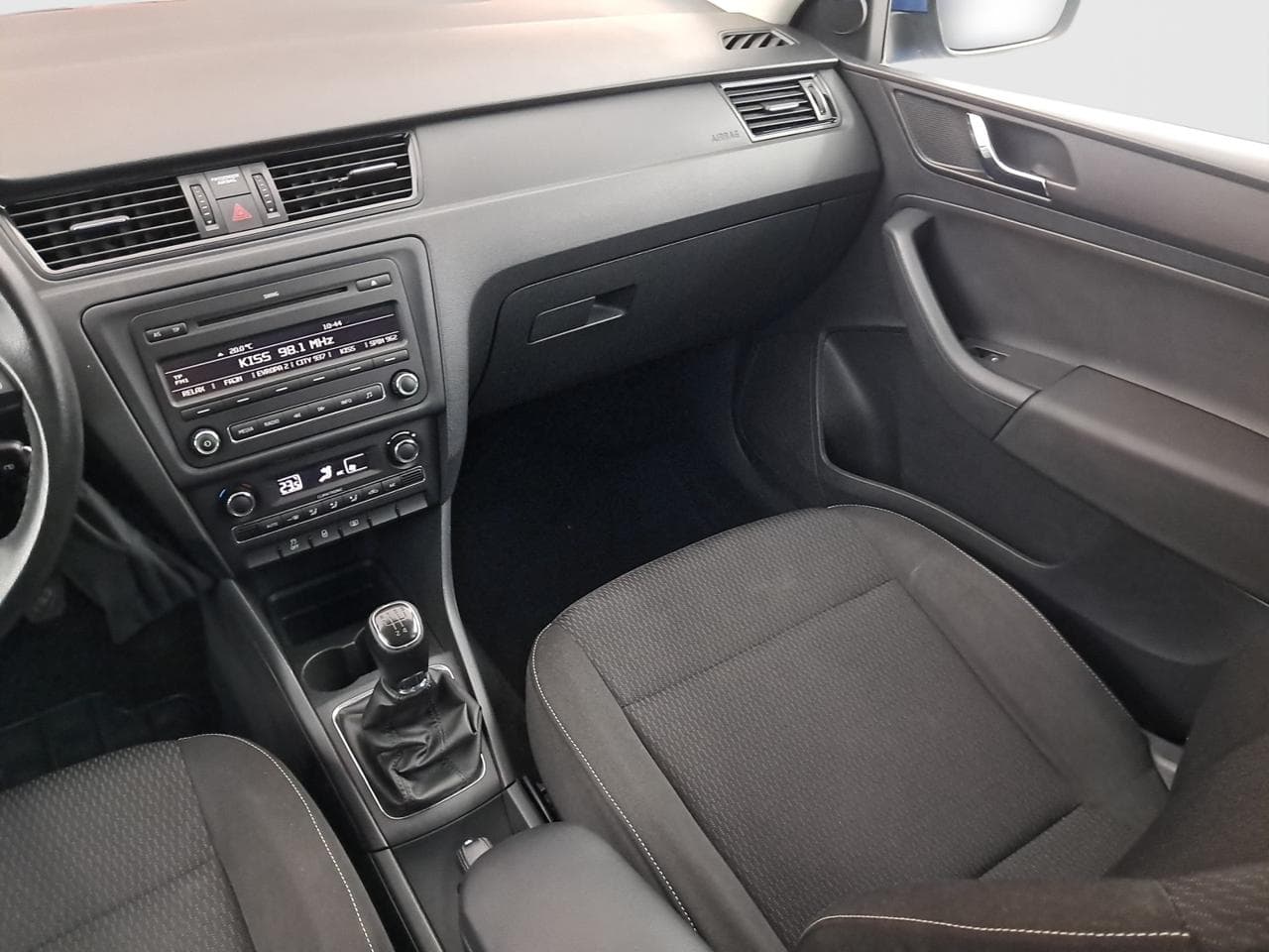 2013 Škoda RAPID - 12