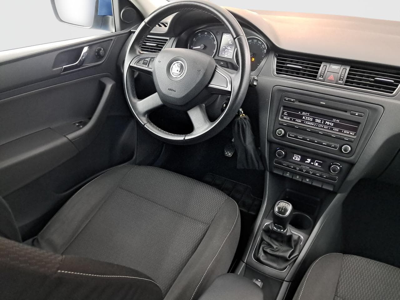 2013 Škoda RAPID - 9