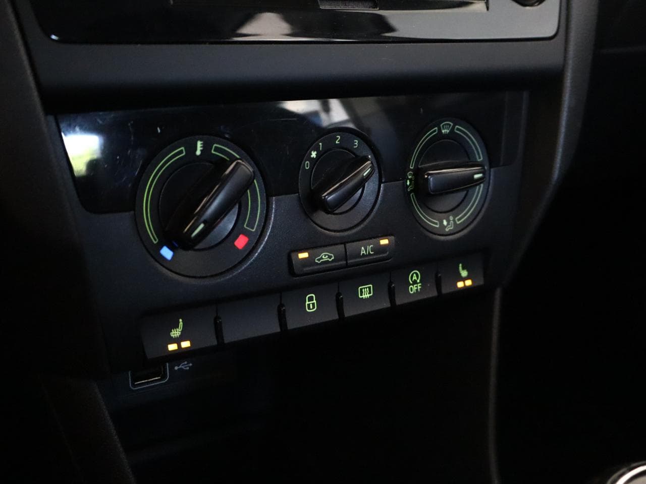 2018 Škoda RAPID - 33