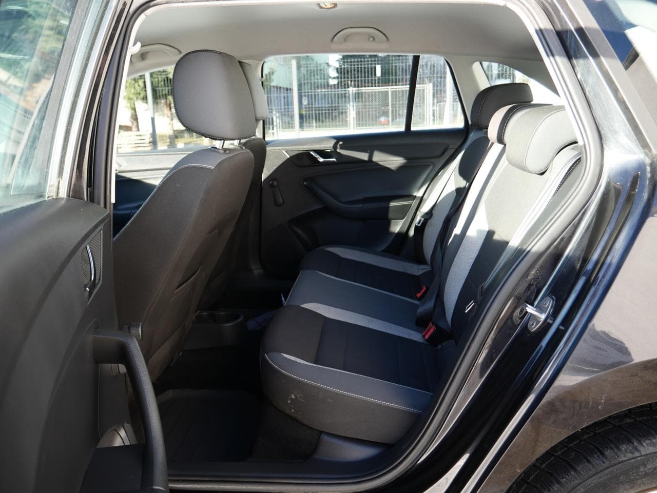 2016 Škoda RAPID - 17