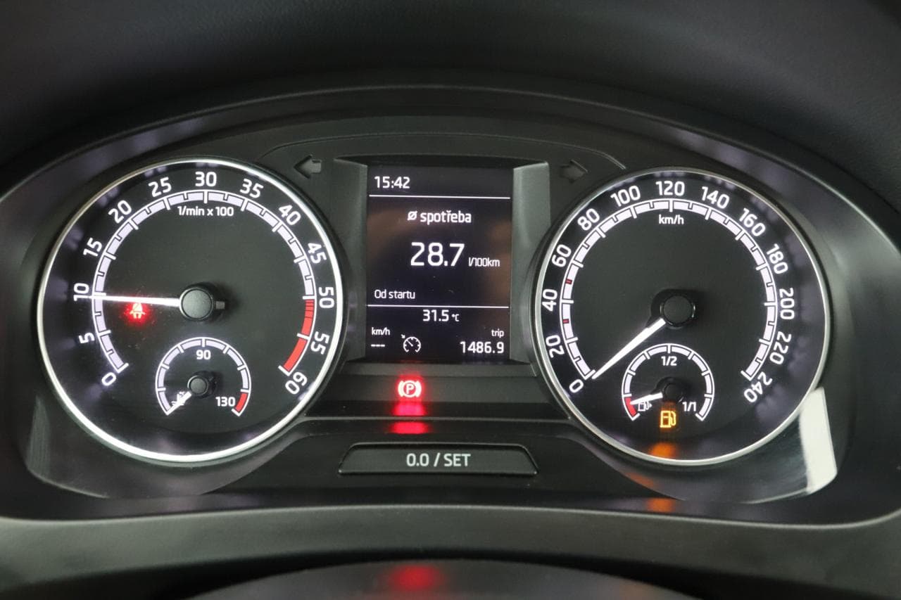 2018 Škoda RAPID - 29
