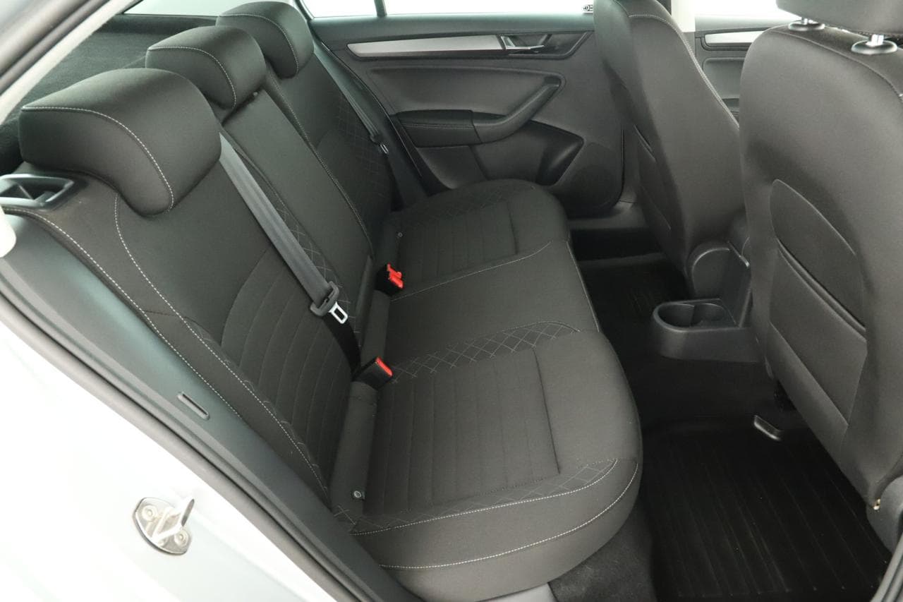 2018 Škoda RAPID - 19