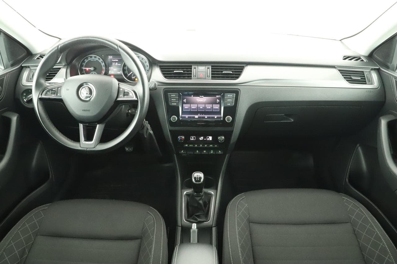 2018 Škoda RAPID - 16