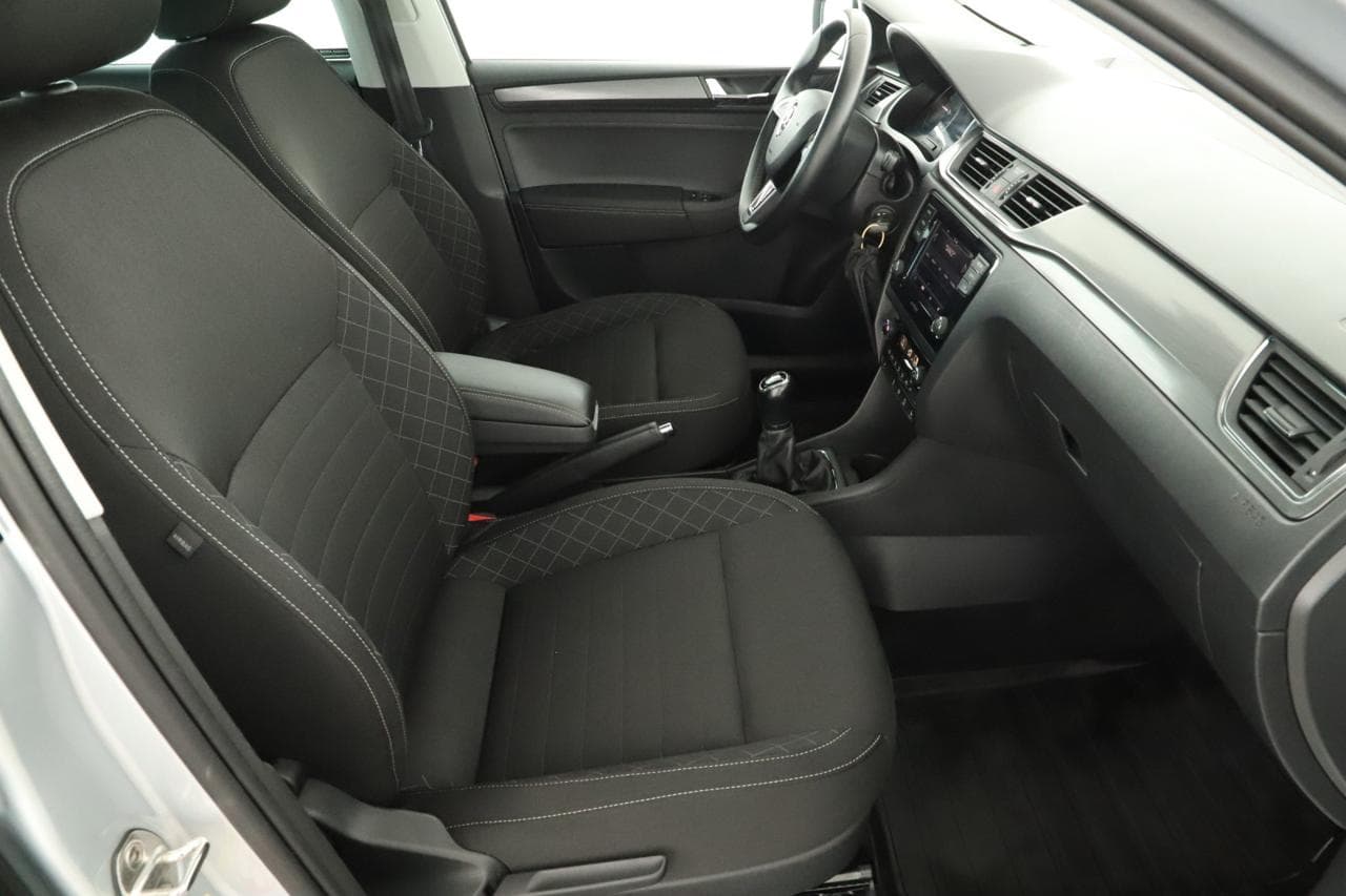 2018 Škoda RAPID - 17