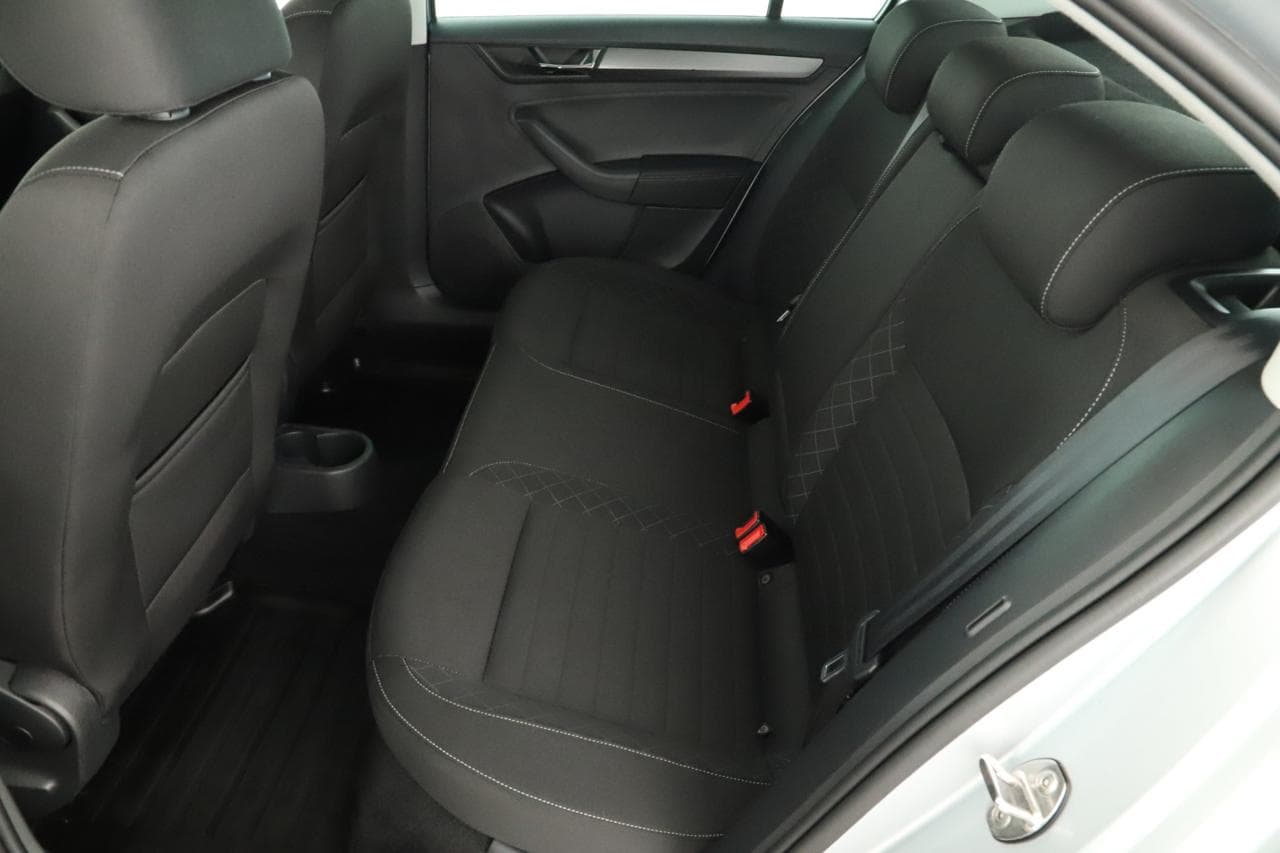 2018 Škoda RAPID - 21
