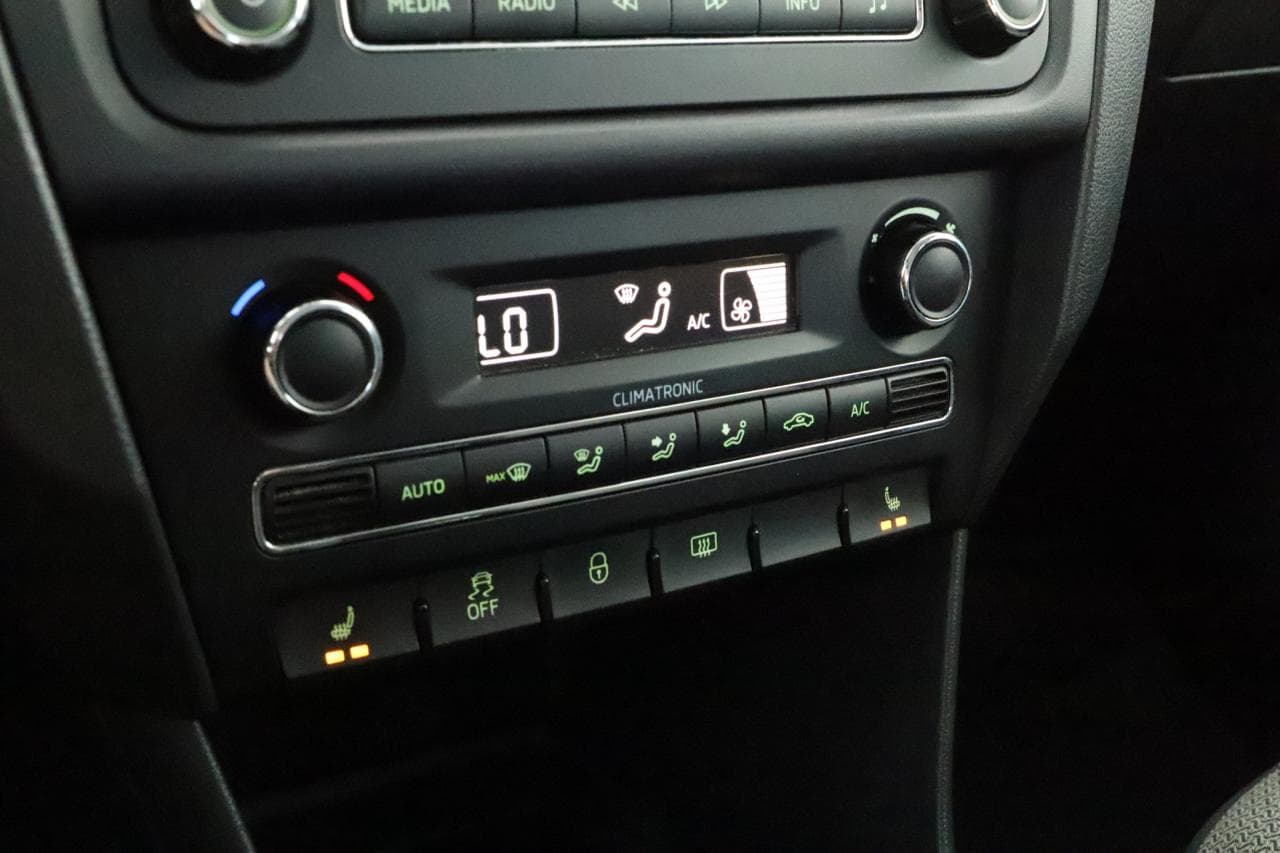 2013 Škoda RAPID - 29