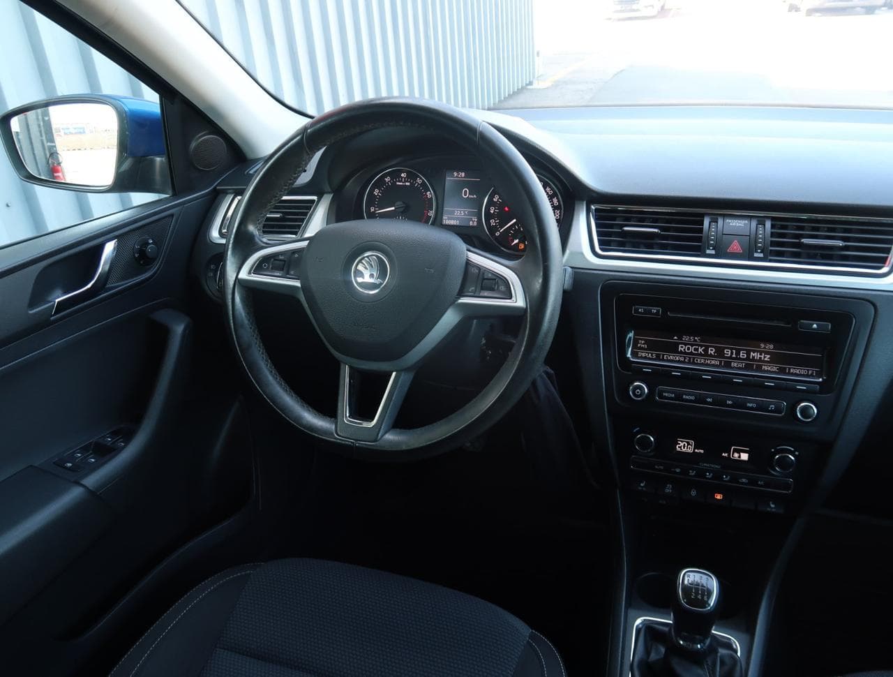 2014 Škoda RAPID - 15