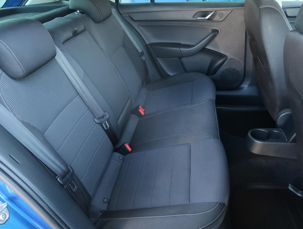 2014 Škoda RAPID - 21