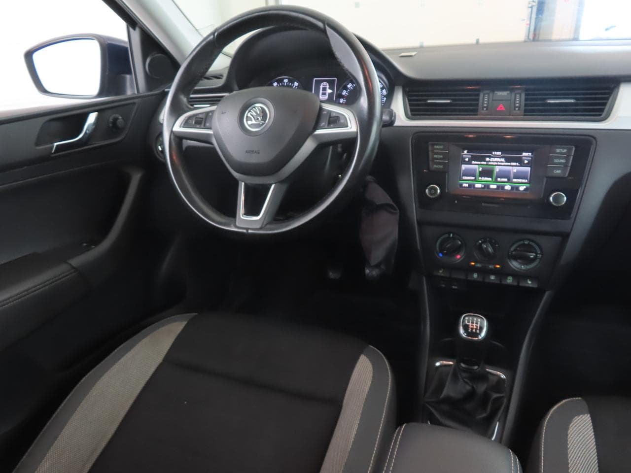 2017 Škoda RAPID - 9