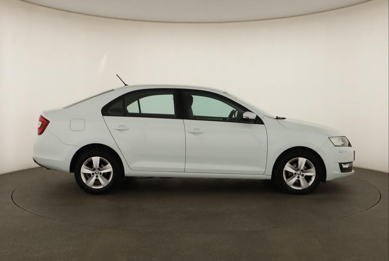 2017 Škoda RAPID - 8