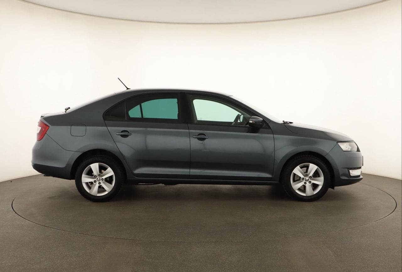 2015 Škoda RAPID - 8