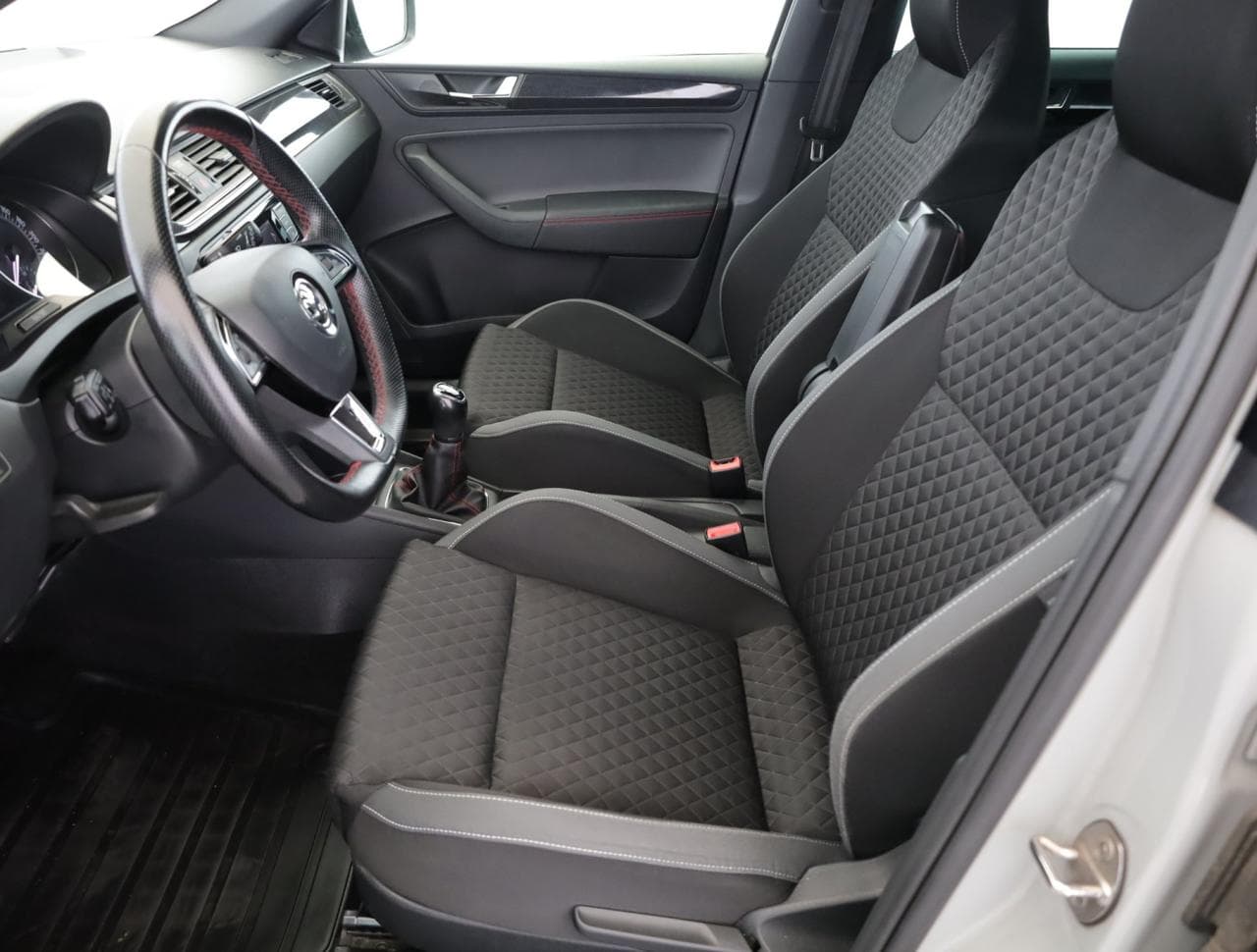 2019 Škoda RAPID - 13