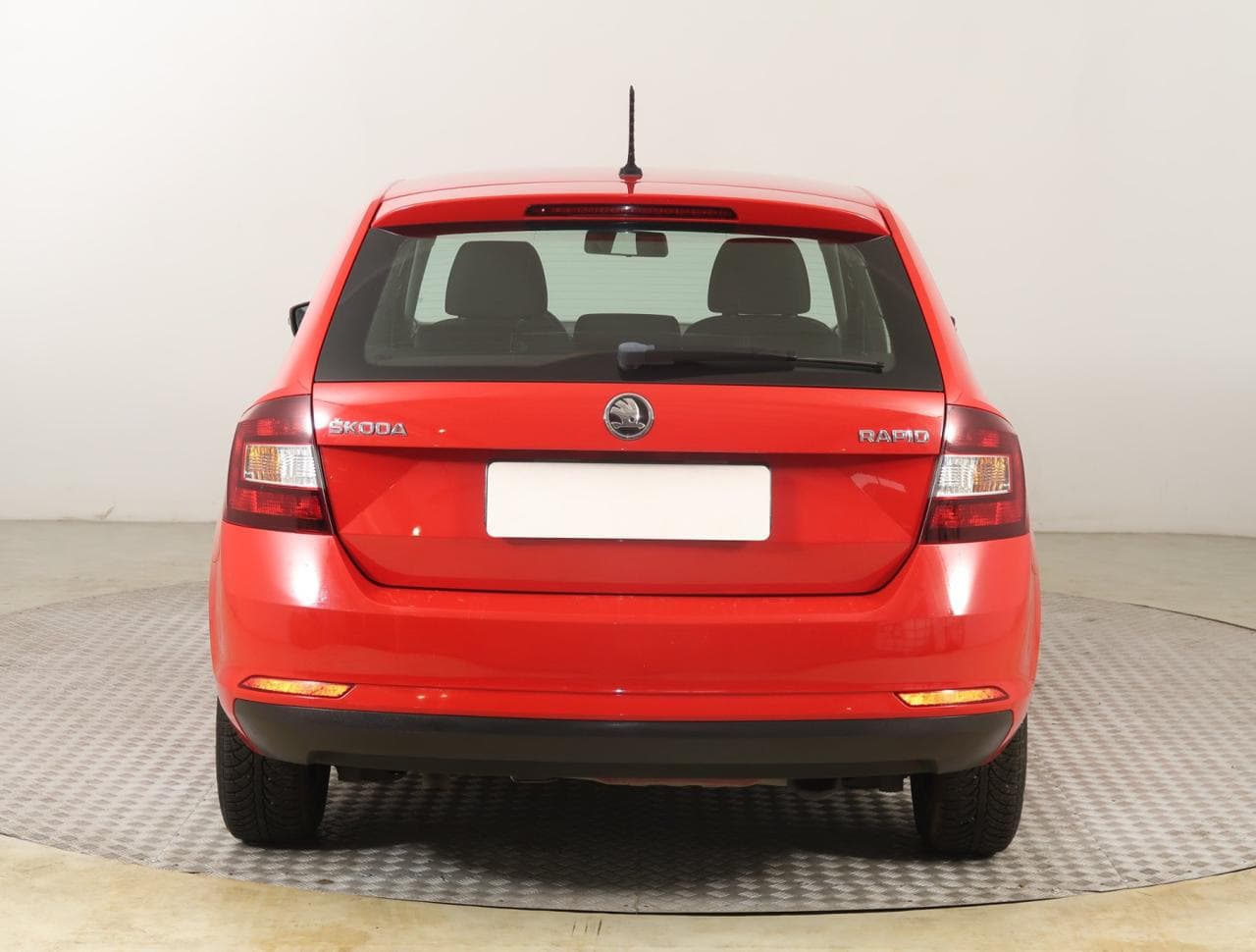 2018 Škoda RAPID - 11