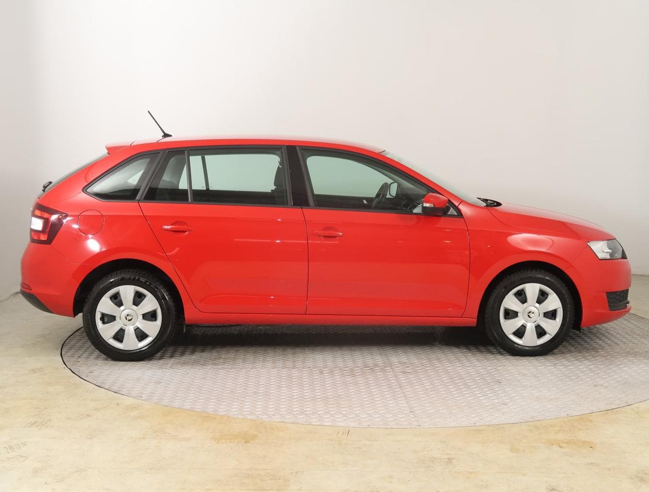 2018 Škoda RAPID - 14