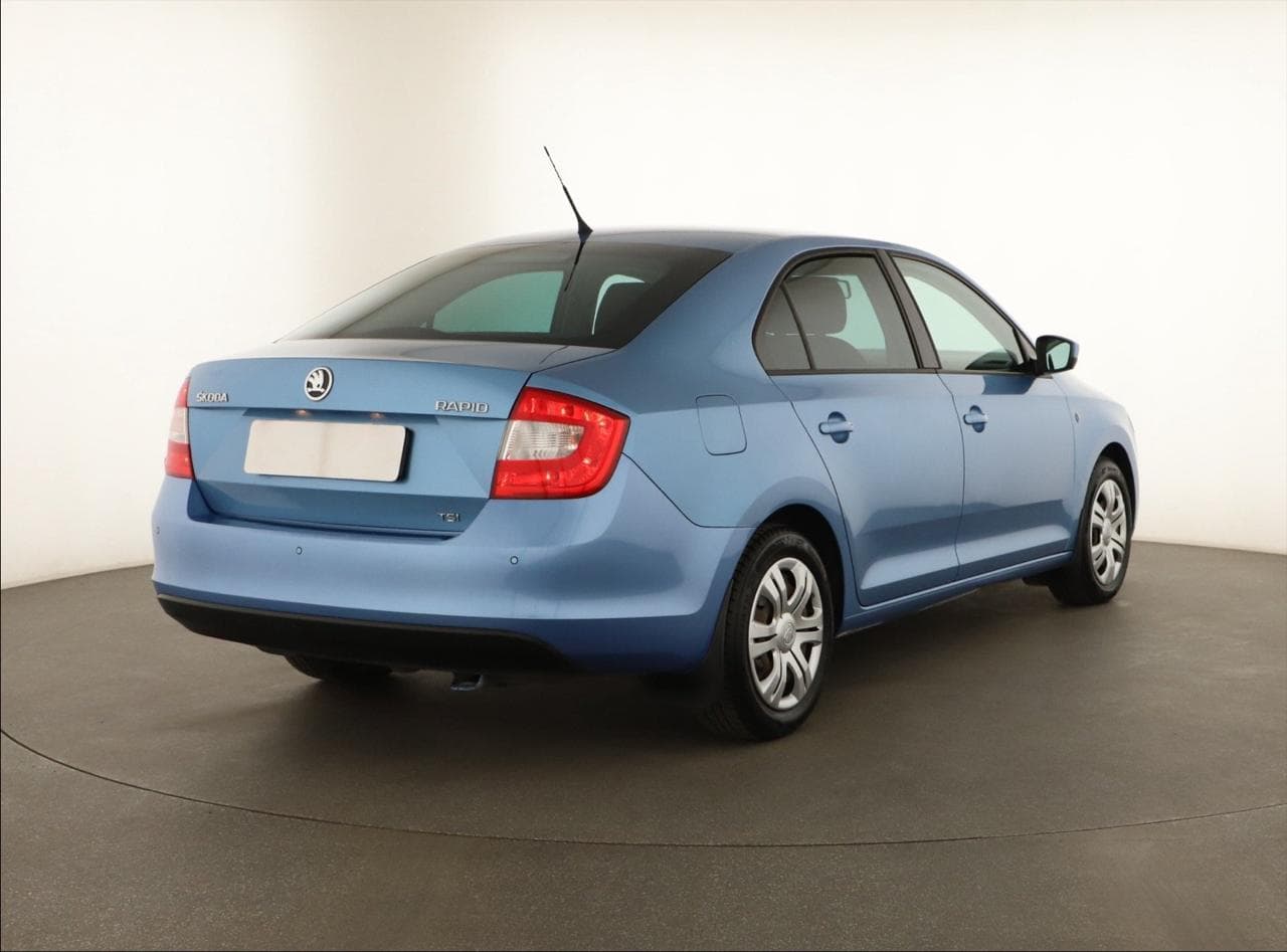 2015 Škoda RAPID - 13