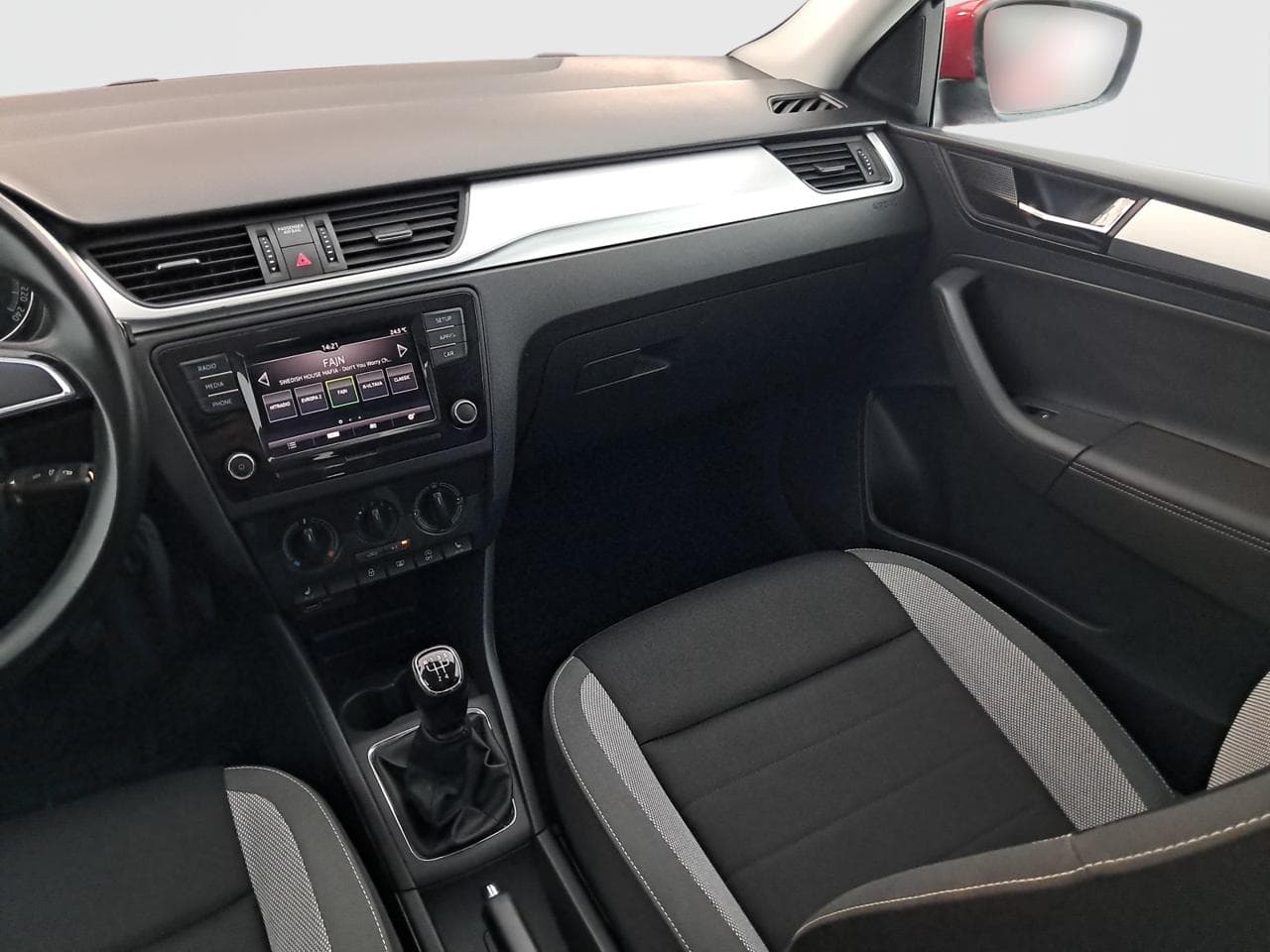 2019 Škoda RAPID - 19