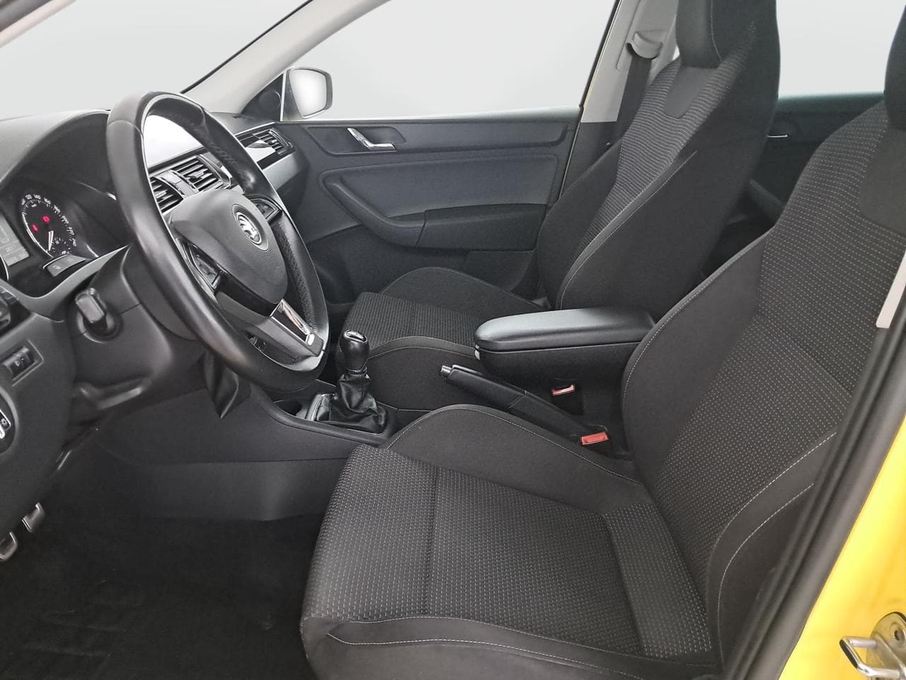 2014 Škoda RAPID - 24