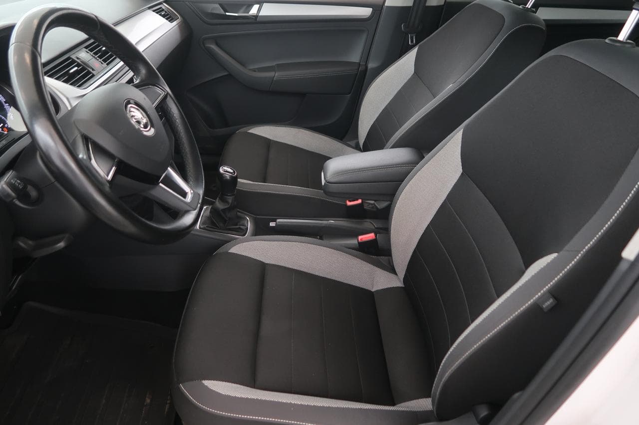 2019 Škoda RAPID - 22