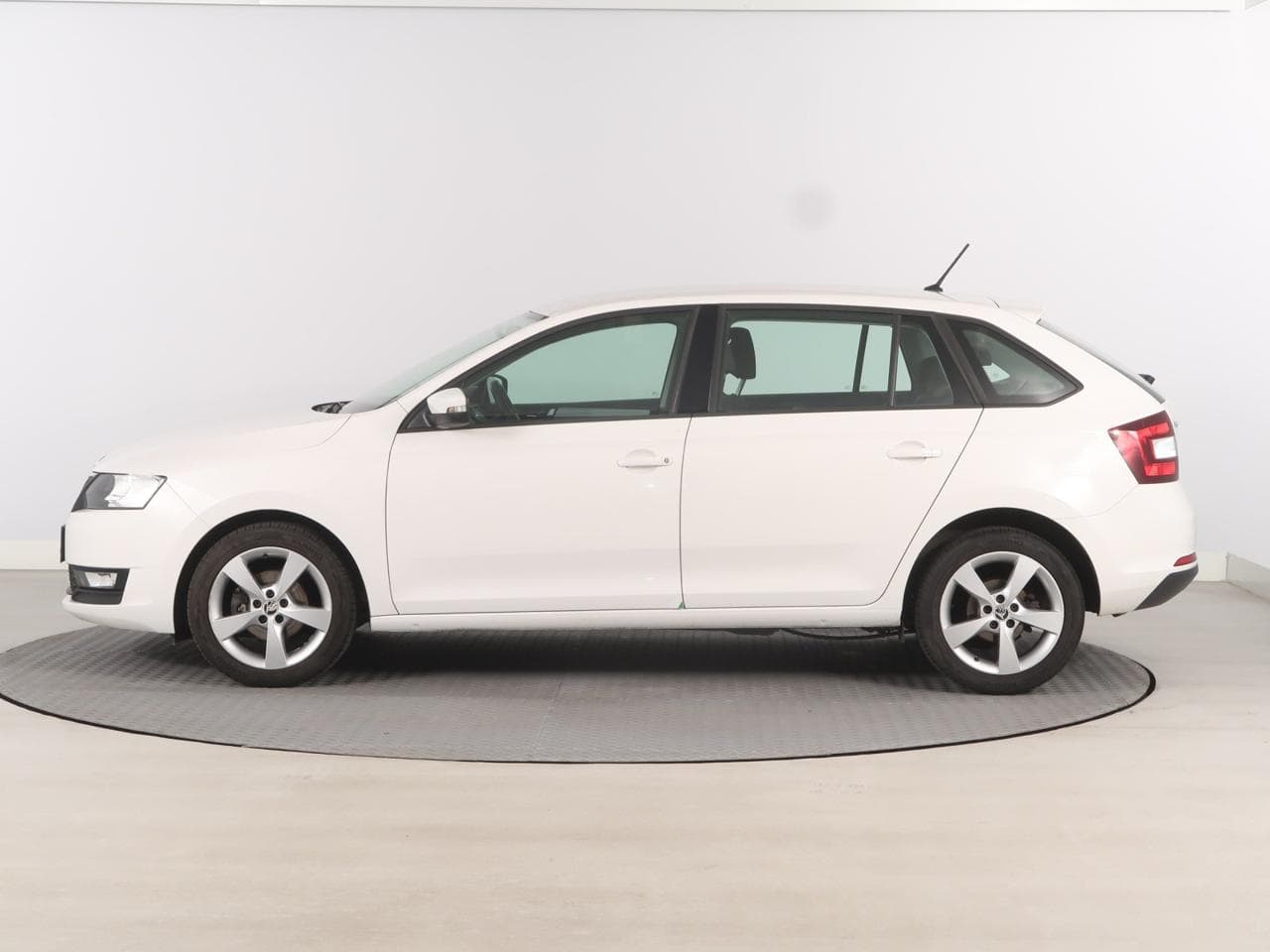 2019 Škoda RAPID - 5