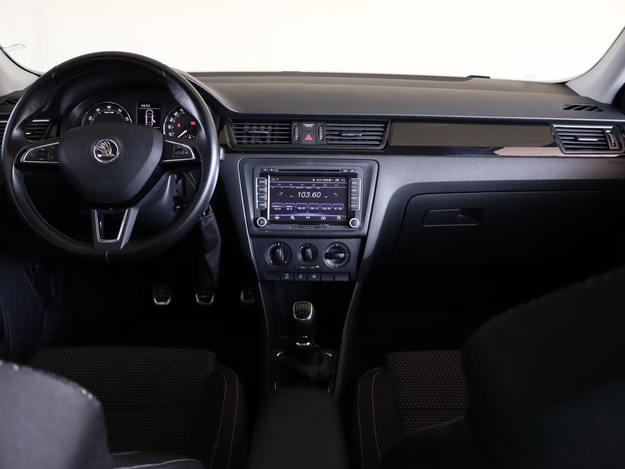 2014 Škoda RAPID - 9