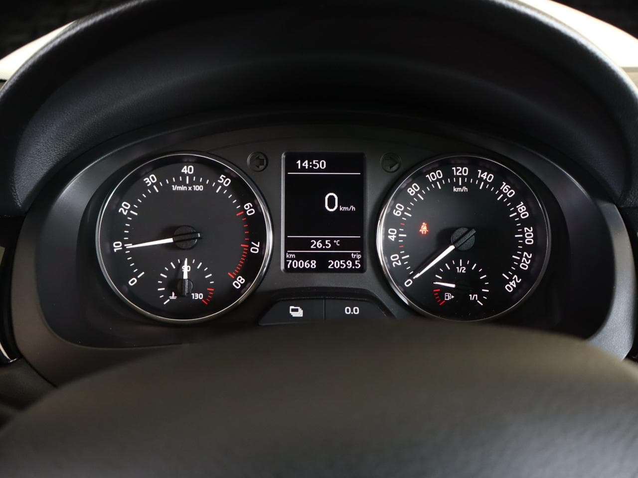 2014 Škoda RAPID - 15