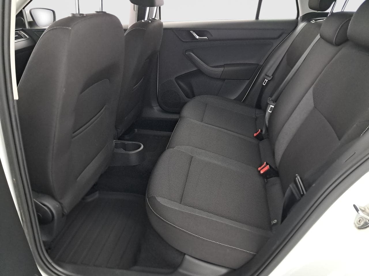 2015 Škoda RAPID - 15