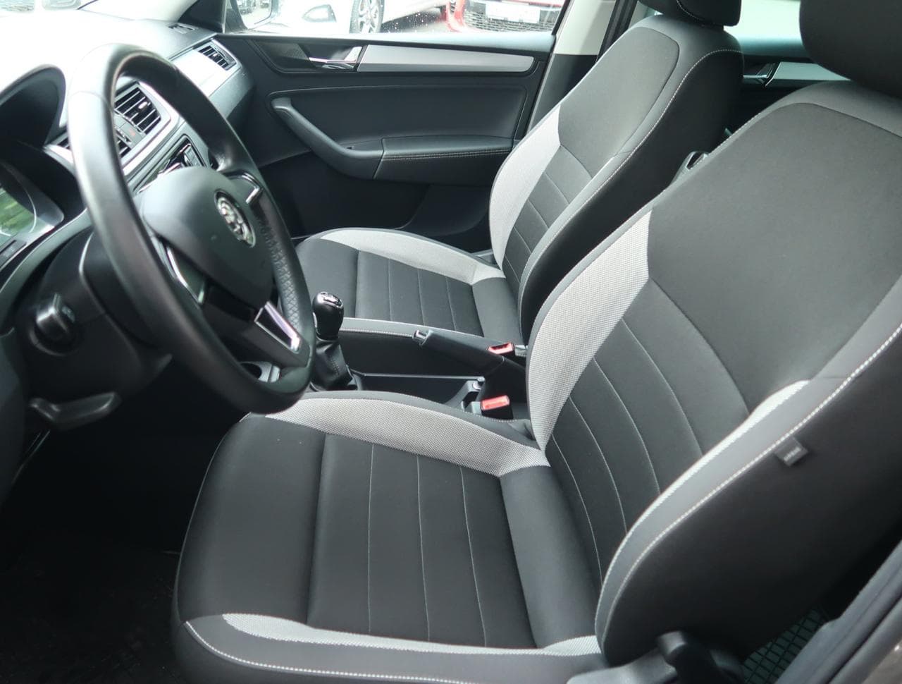 2018 Škoda RAPID - 16