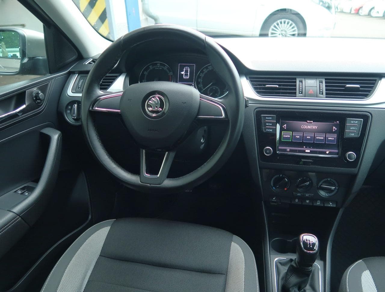 2018 Škoda RAPID - 9