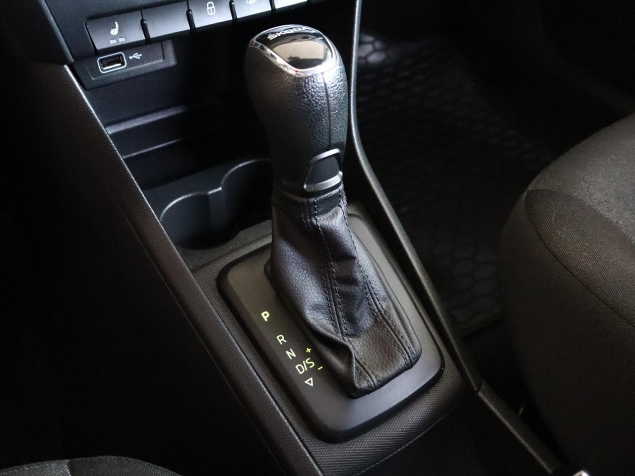 2018 Škoda RAPID - 17
