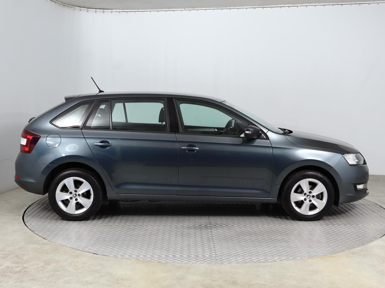 2018 Škoda RAPID - 8
