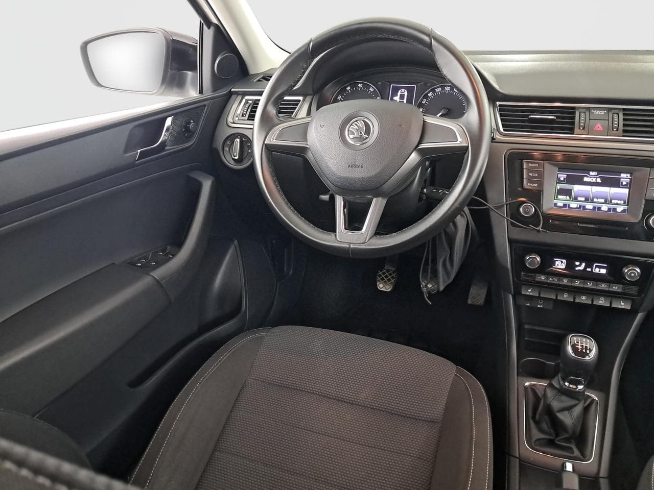 2016 Škoda RAPID - 9