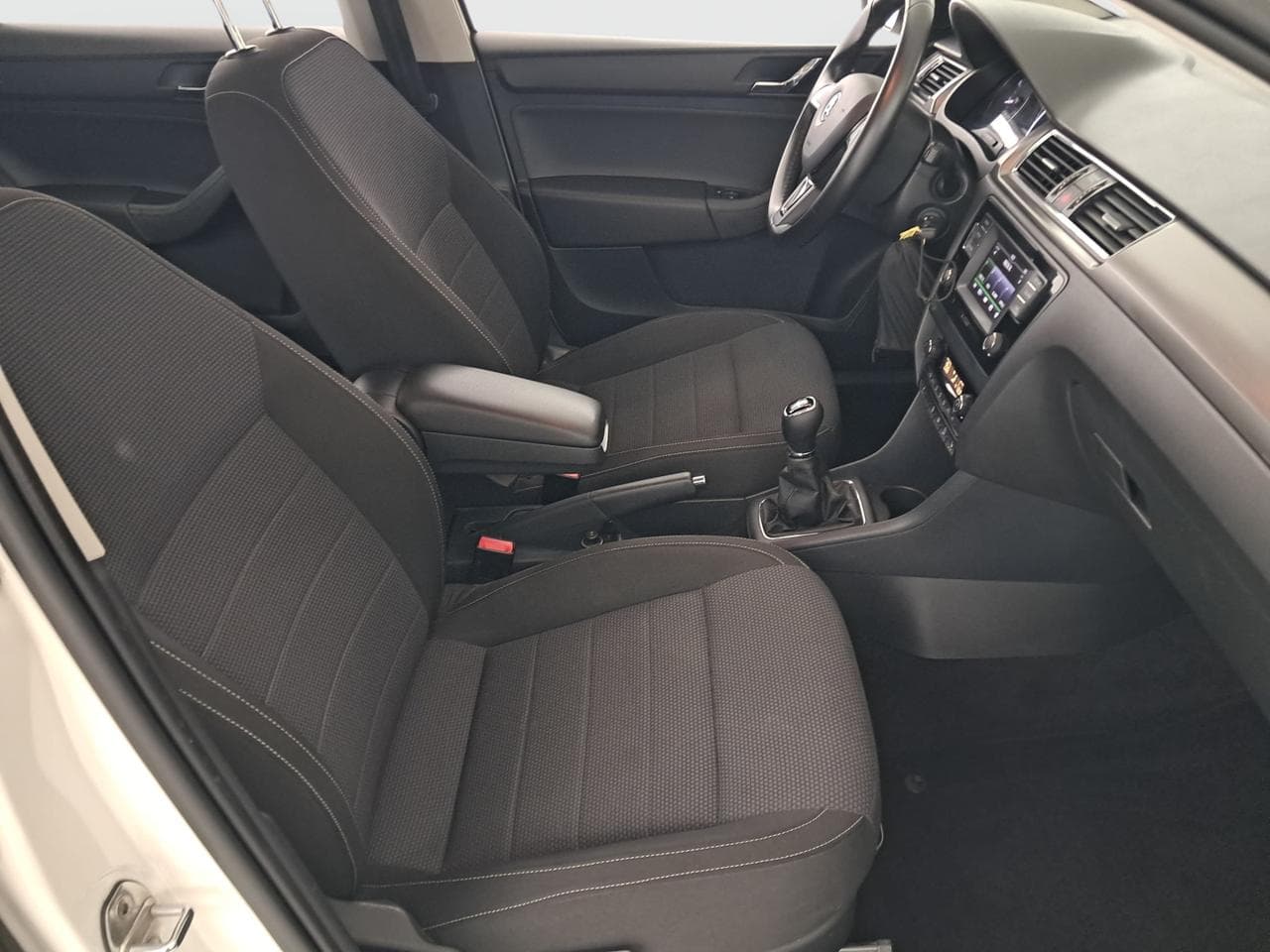 2016 Škoda RAPID - 12