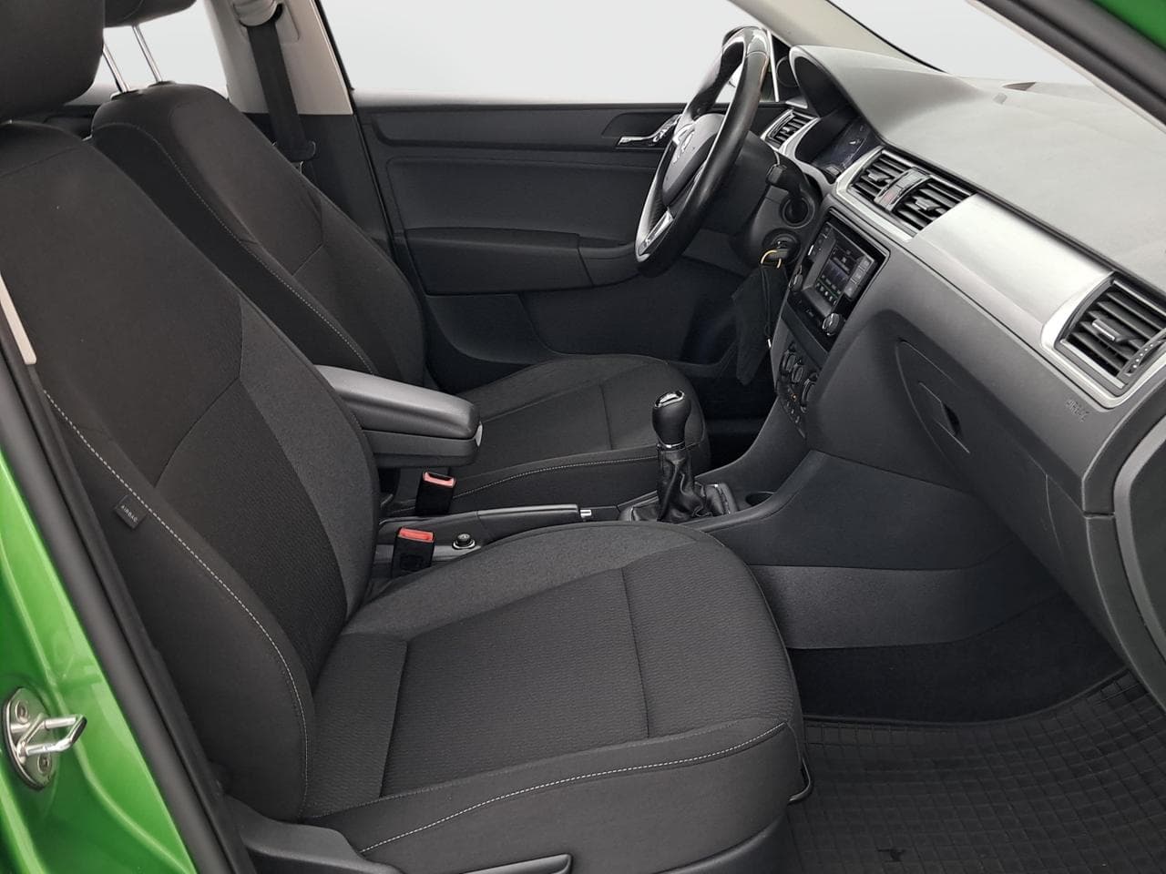 2015 Škoda RAPID - 12