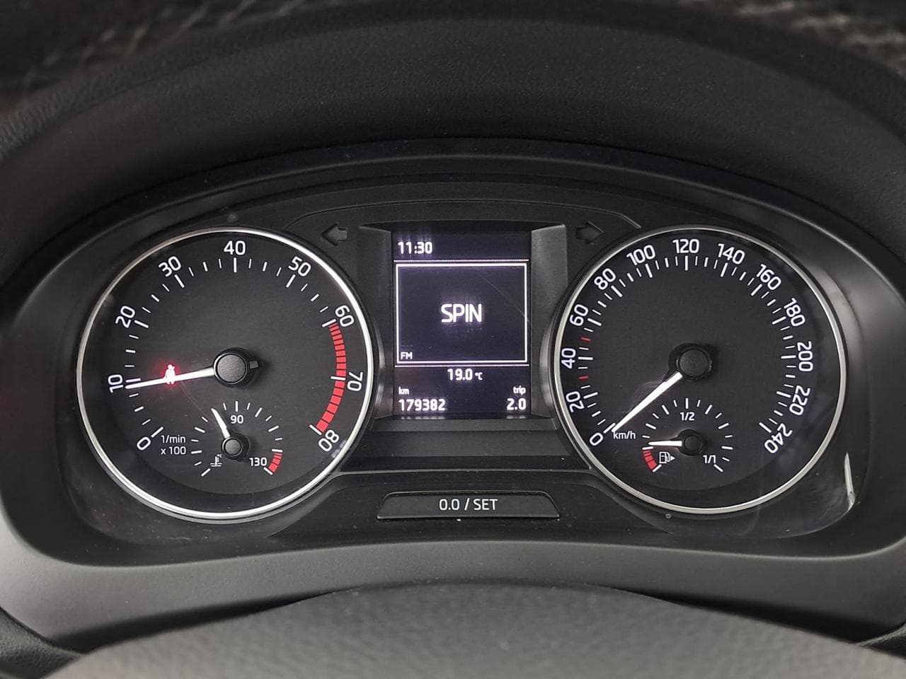 2015 Škoda RAPID - 17