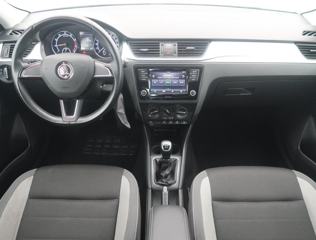 2019 Škoda RAPID - 10