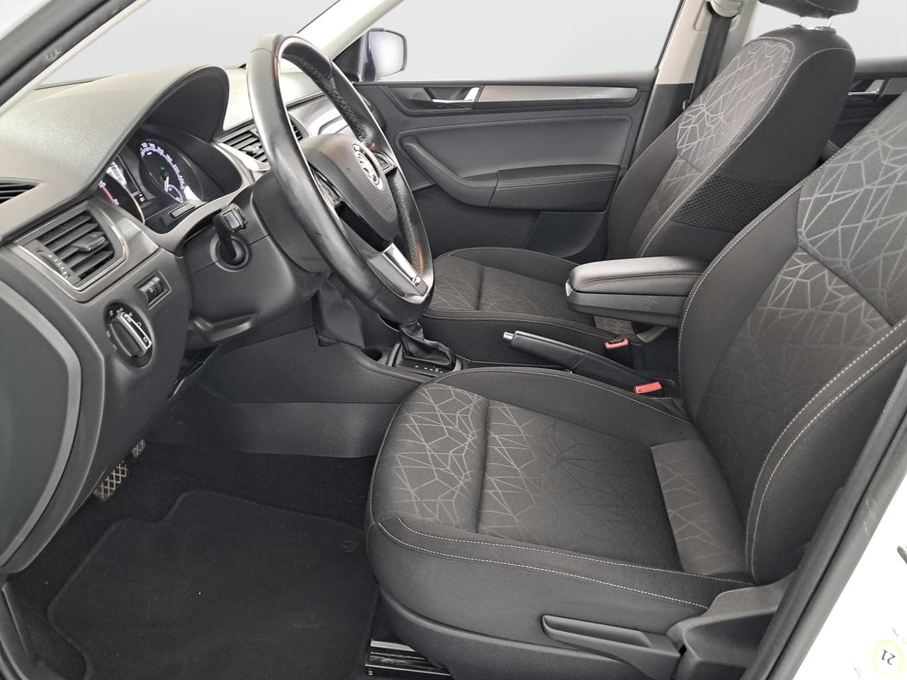 2018 Škoda RAPID - 16