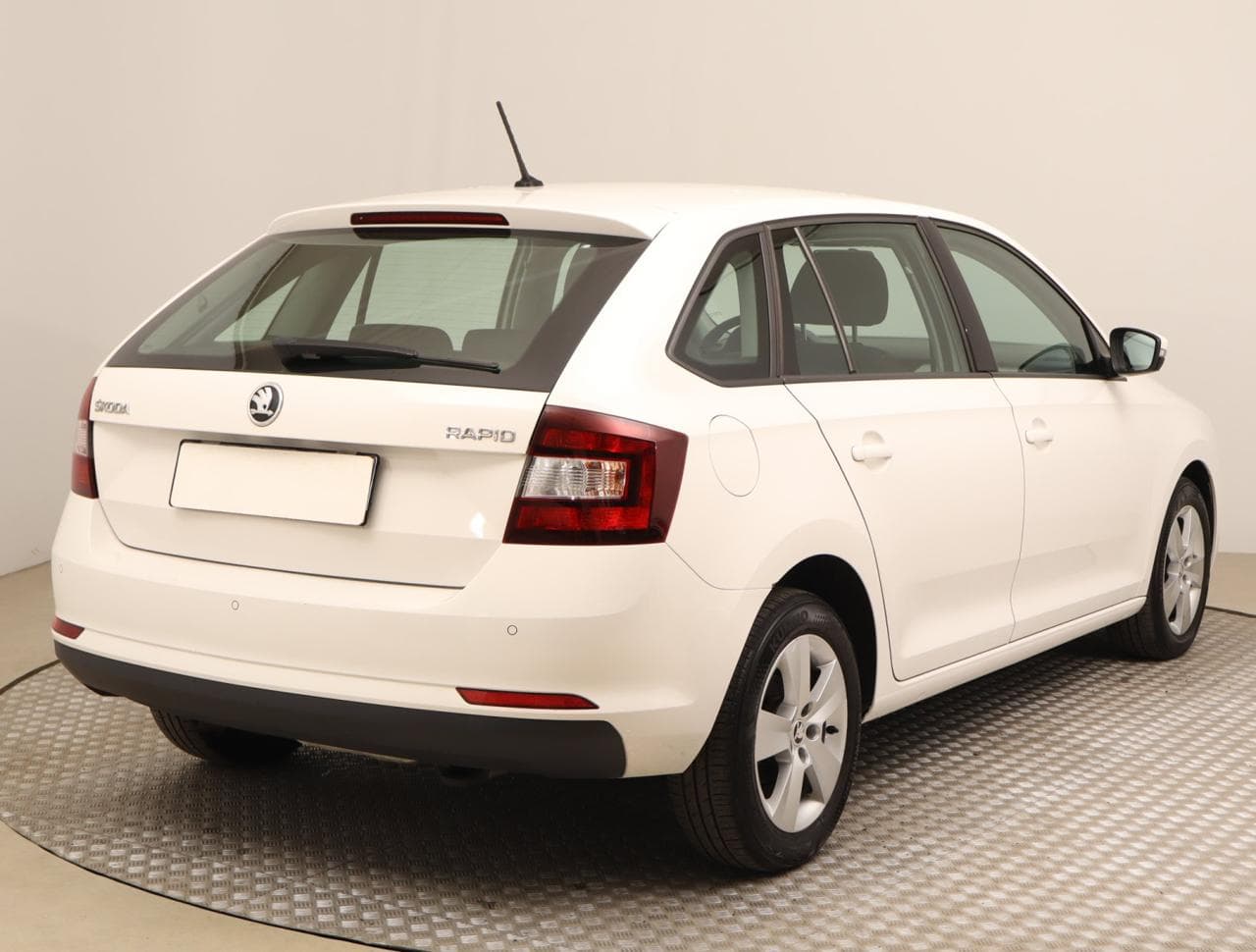 2018 Škoda RAPID - 7