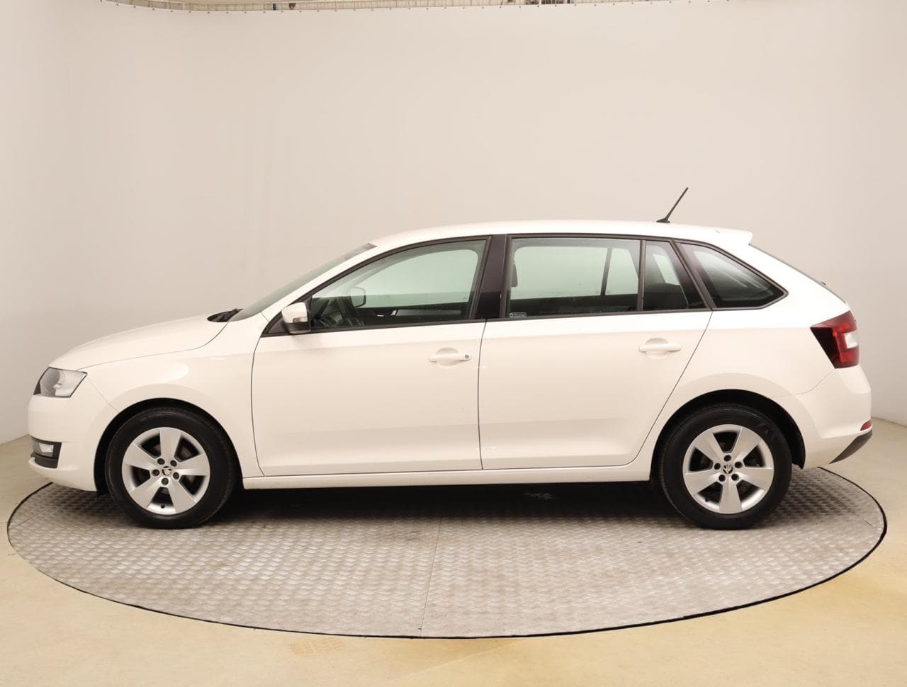 2018 Škoda RAPID - 4