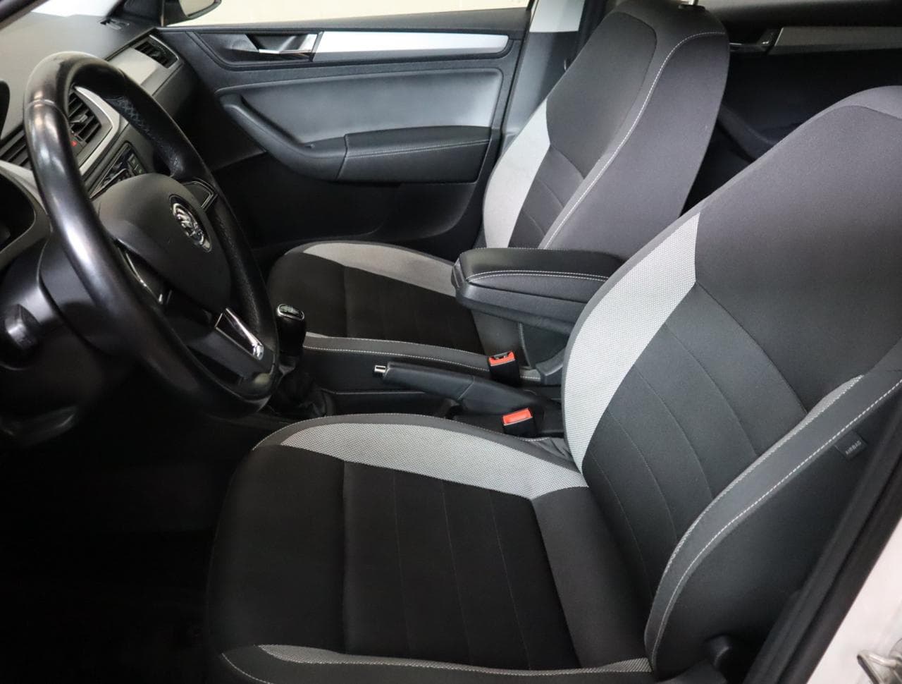 2018 Škoda RAPID - 16