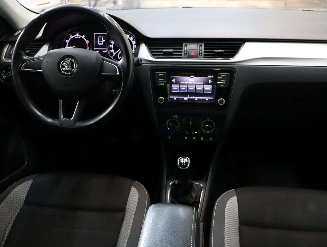2018 Škoda RAPID - 10