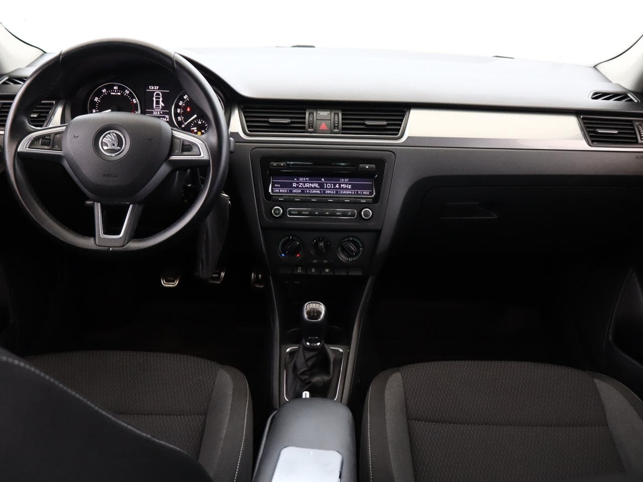 2014 Škoda RAPID - 9