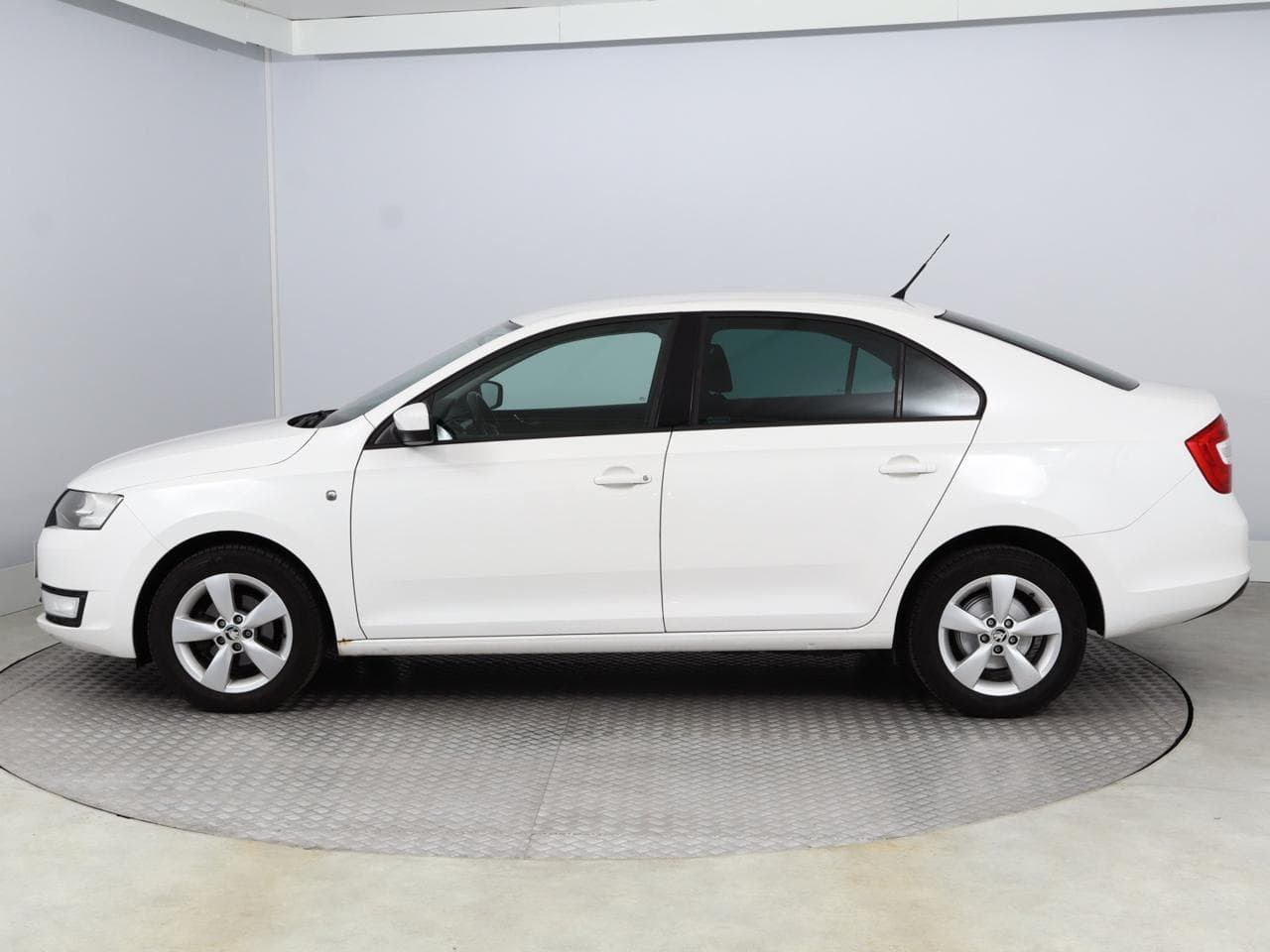 2014 Škoda RAPID - 4