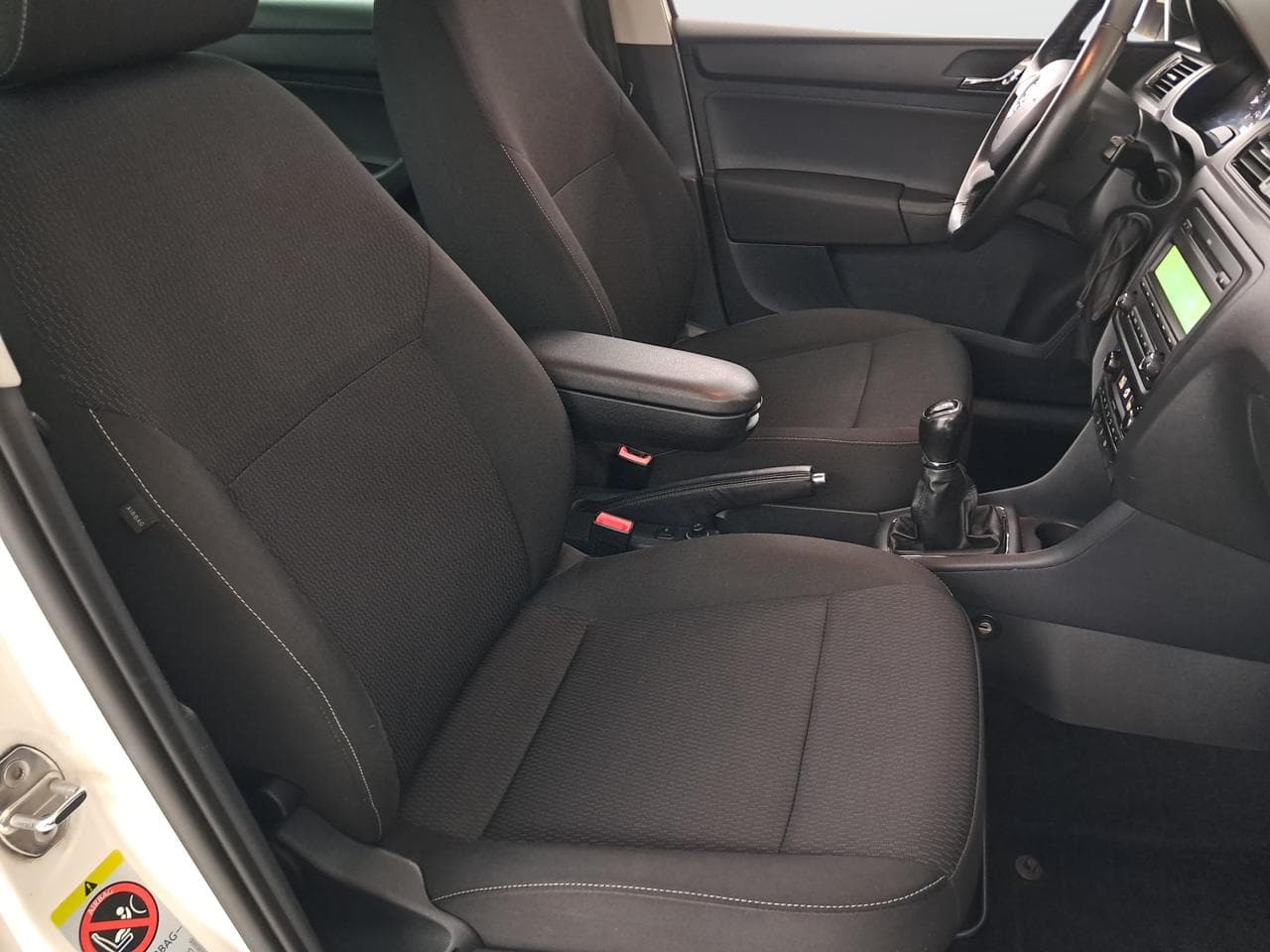 2013 Škoda RAPID - 12