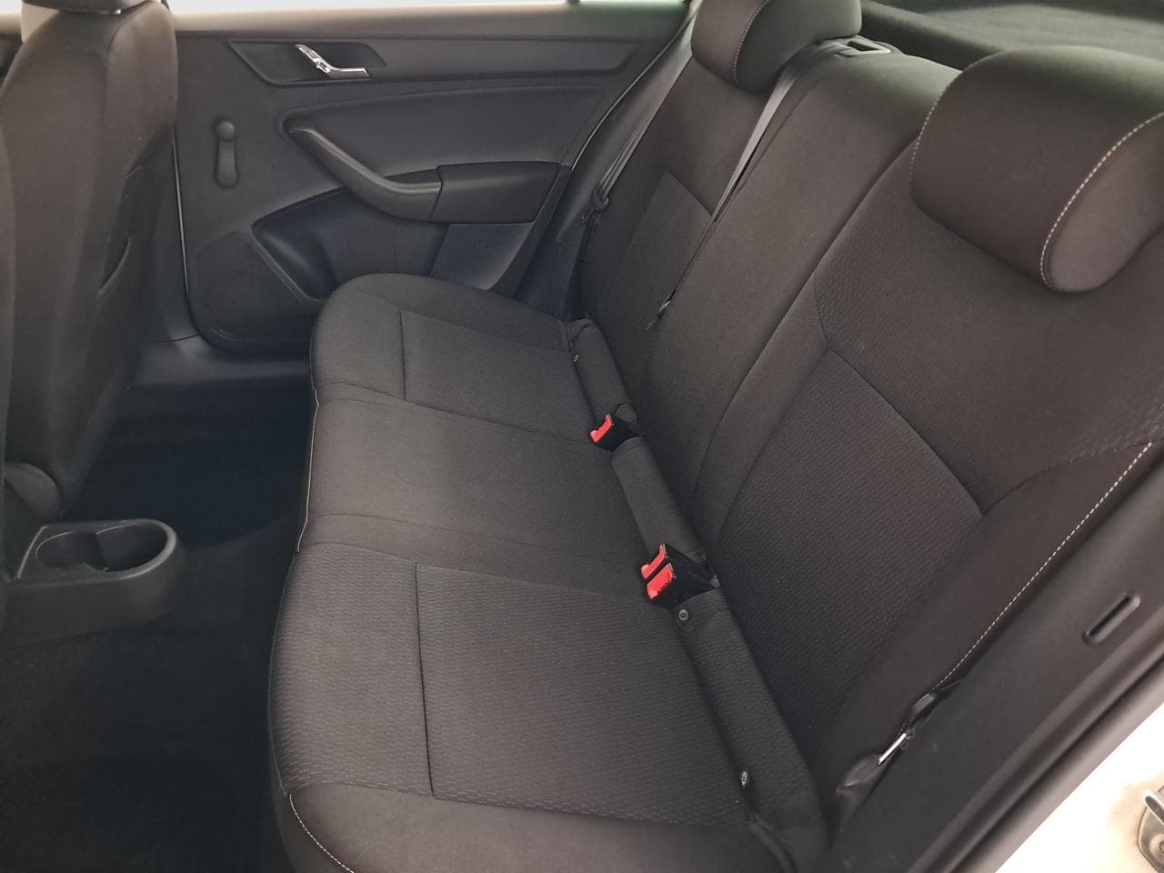 2013 Škoda RAPID - 15