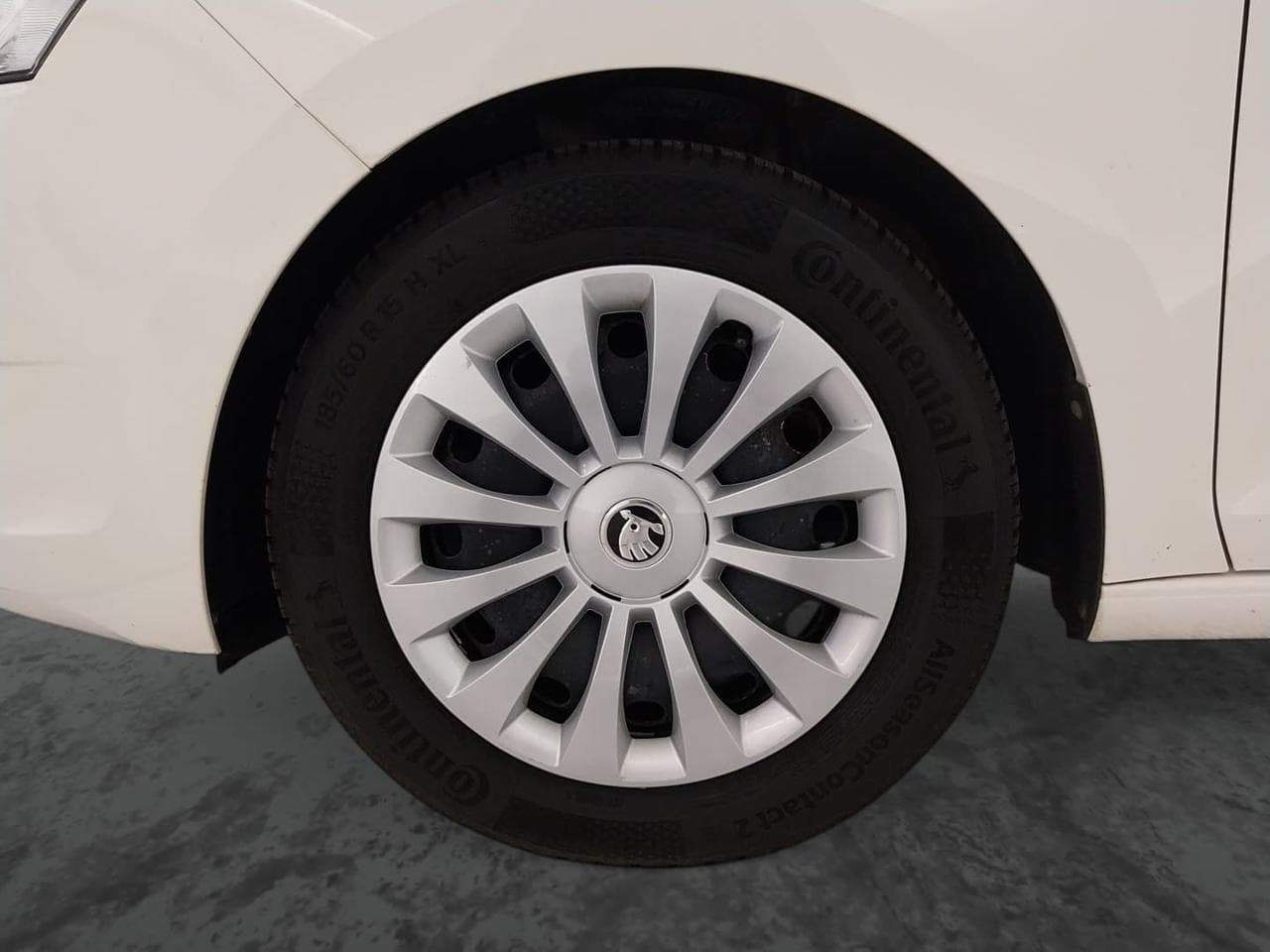 2016 Škoda RAPID - 17
