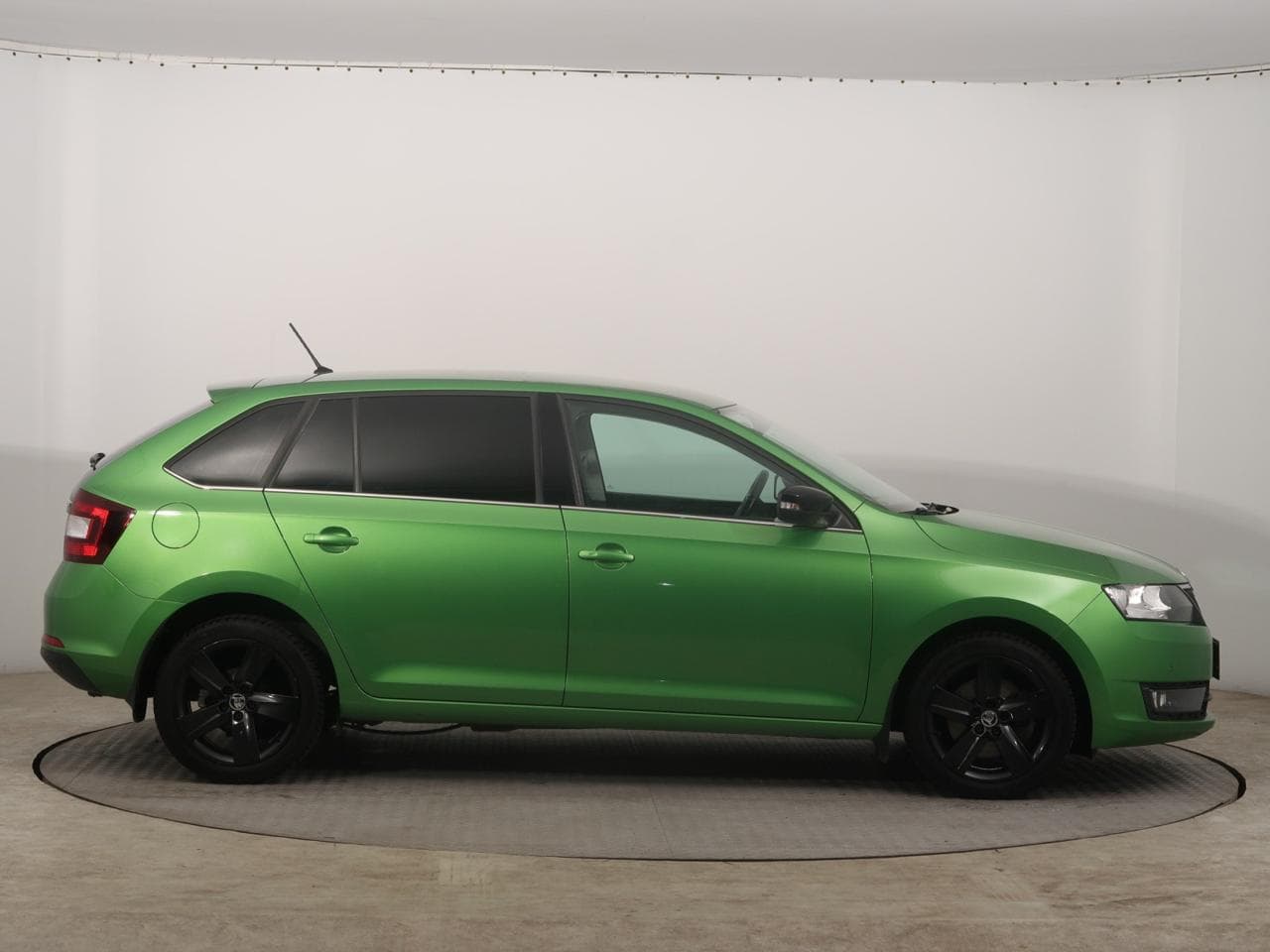 2016 Škoda RAPID - 8